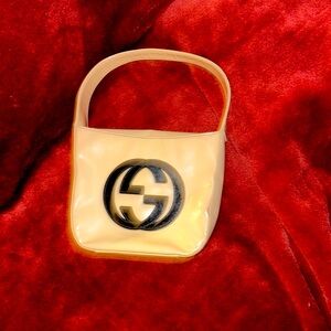 Gucci Hobo Mini Bag Leather.made Italy 6”x7”x21/2” handle 15”